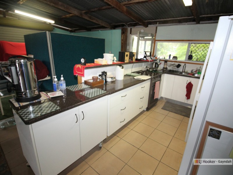 10 Caroline Street, Biggenden QLD 4621