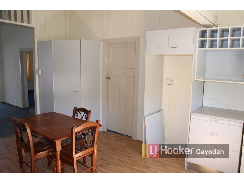 30 Barrow Street, Gayndah QLD 4625