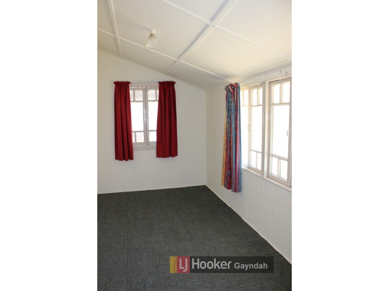 30 Barrow Street, Gayndah QLD 4625