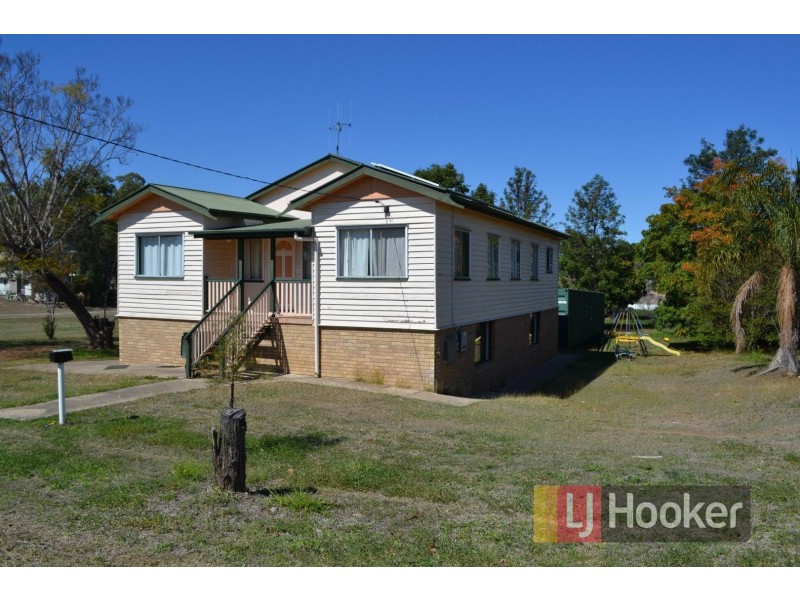 7 Gertrude St, Gayndah QLD 4625