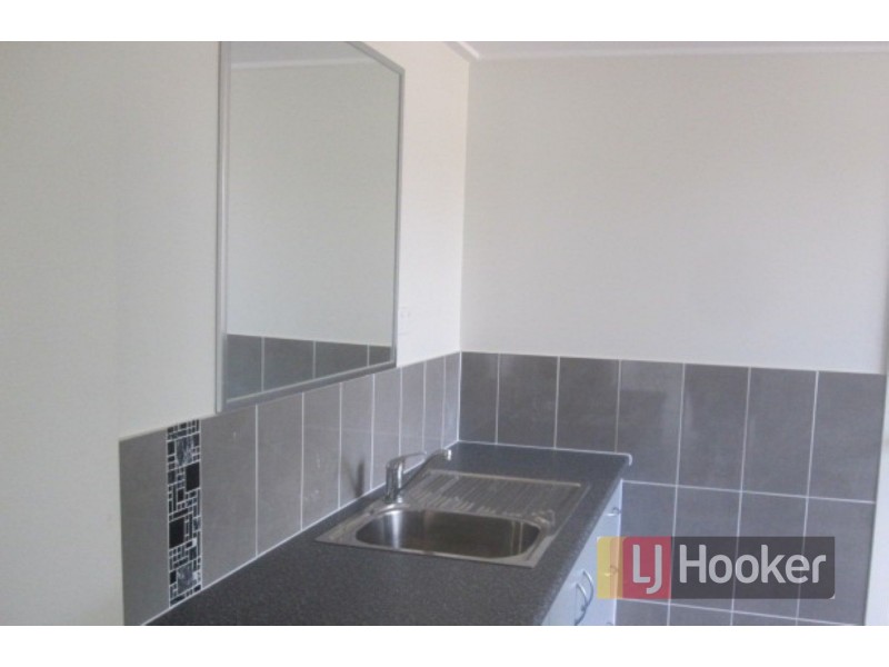 7 Gertrude St, Gayndah QLD 4625