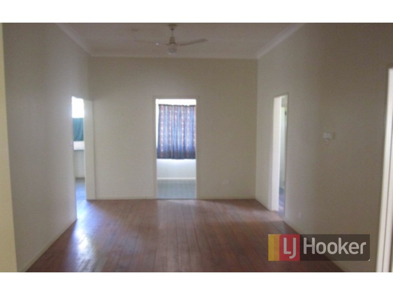 7 Gertrude St, Gayndah QLD 4625