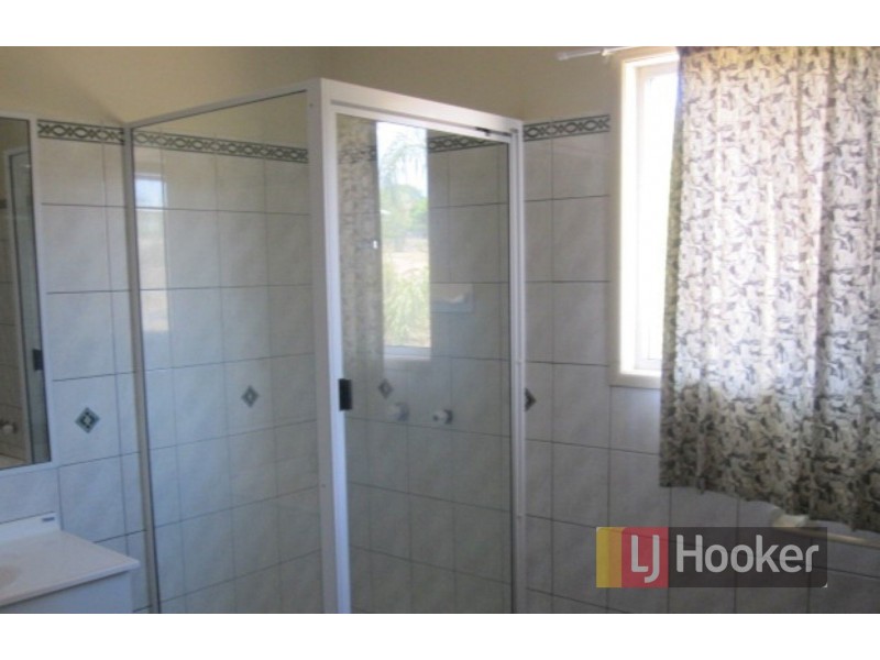 7 Gertrude St, Gayndah QLD 4625