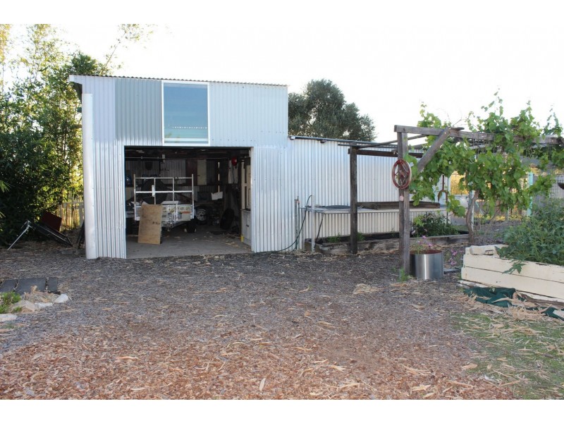 281 Binjour Branch Creek Road, Binjour QLD 4625