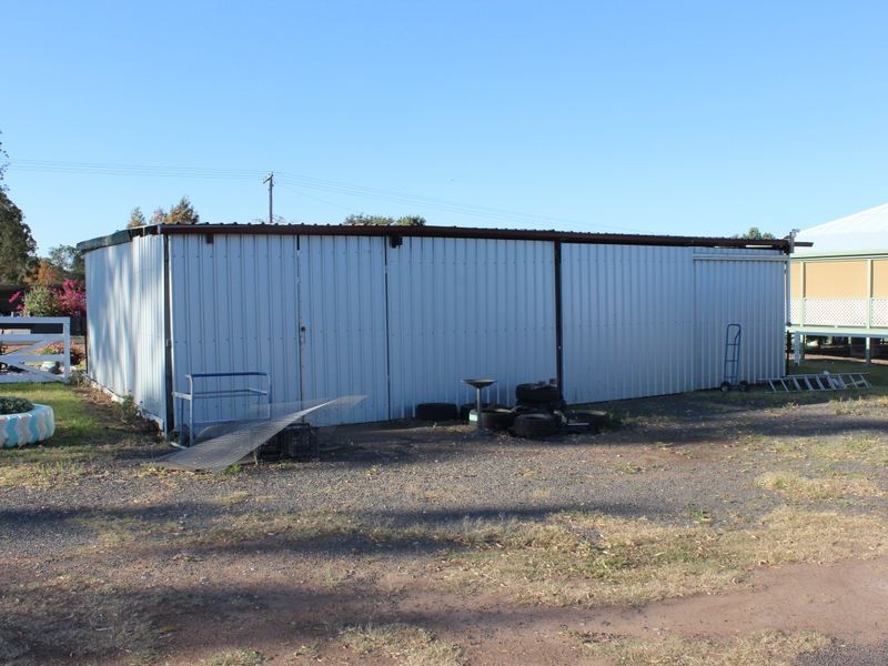 1 Macdonald Street, Eidsvold QLD 4627