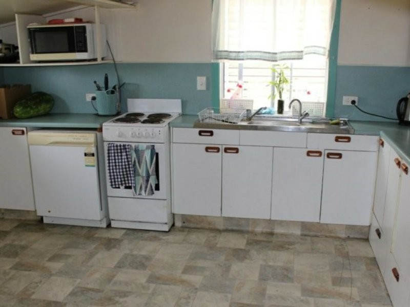 63 Meson Street, Gayndah QLD 4625