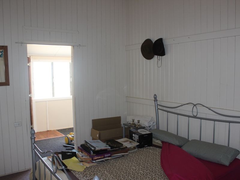 36 Warton Street, Gayndah QLD 4625