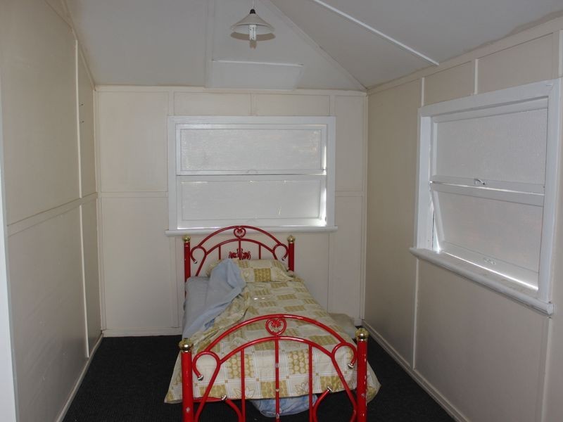 36 Warton Street, Gayndah QLD 4625