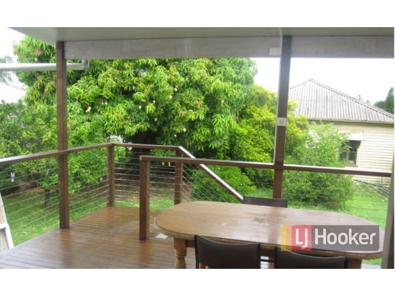 11 Pineapple Street, Gayndah QLD 4625