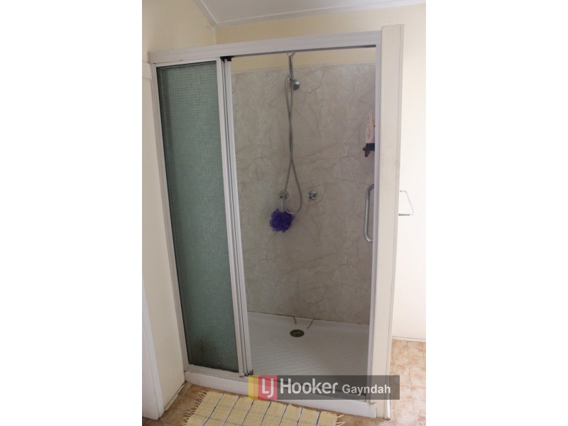 11 Pineapple Street, Gayndah QLD 4625