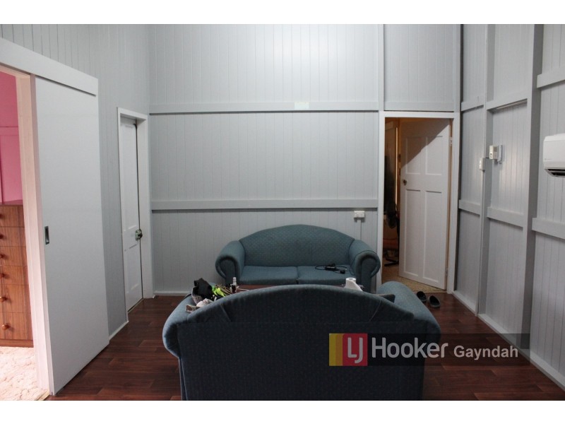 11 Pineapple Street, Gayndah QLD 4625