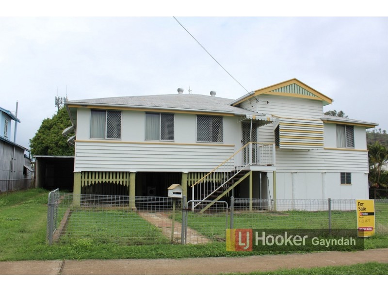 11 Pineapple Street, Gayndah QLD 4625