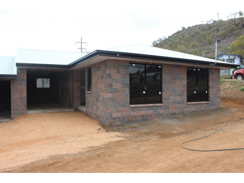 41 Porter Street, Gayndah QLD 4625