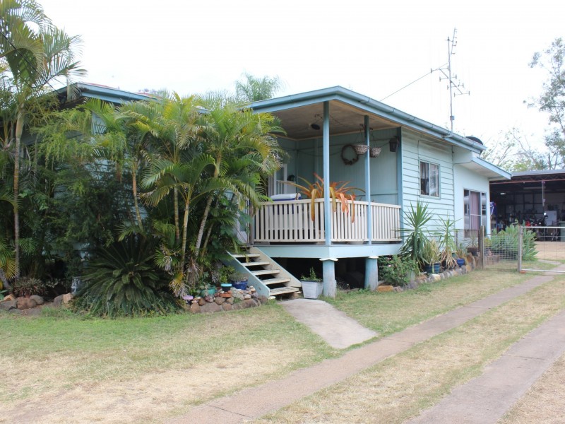 9 Boyd Street, Gayndah QLD 4625