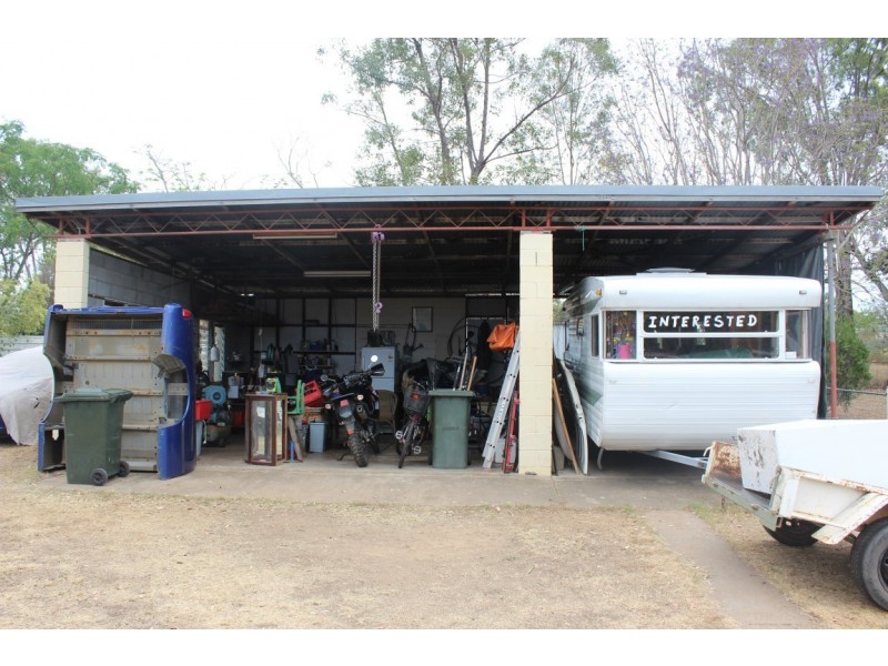 9 Boyd Street, Gayndah QLD 4625