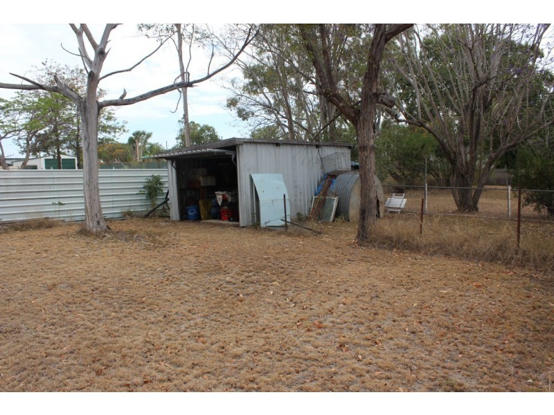 9 Boyd Street, Gayndah QLD 4625