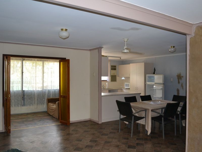 10 Elliot St, Gayndah QLD 4625