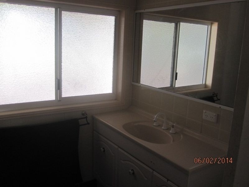 6 Tableland Rd, Gayndah QLD 4625