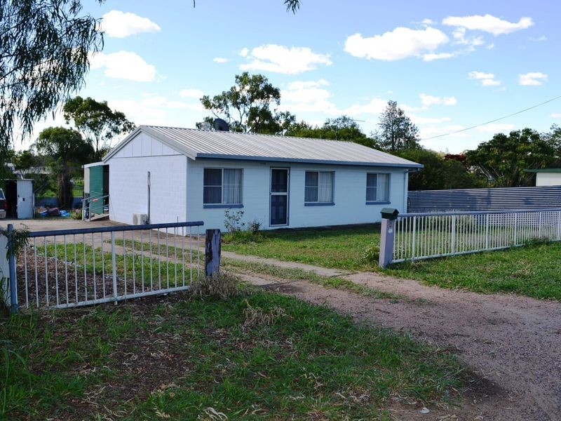 3 Station St, Gayndah QLD 4625