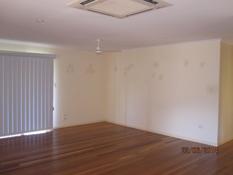 18 Augustus Street, Mount Perry QLD 4671