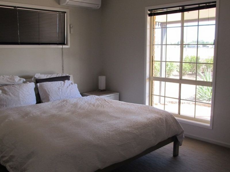 39 Arthur St, Gayndah QLD 4625