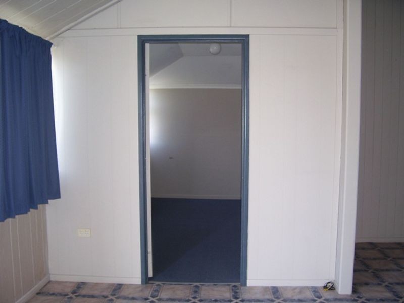 3 Bridge Street, Gayndah QLD 4625