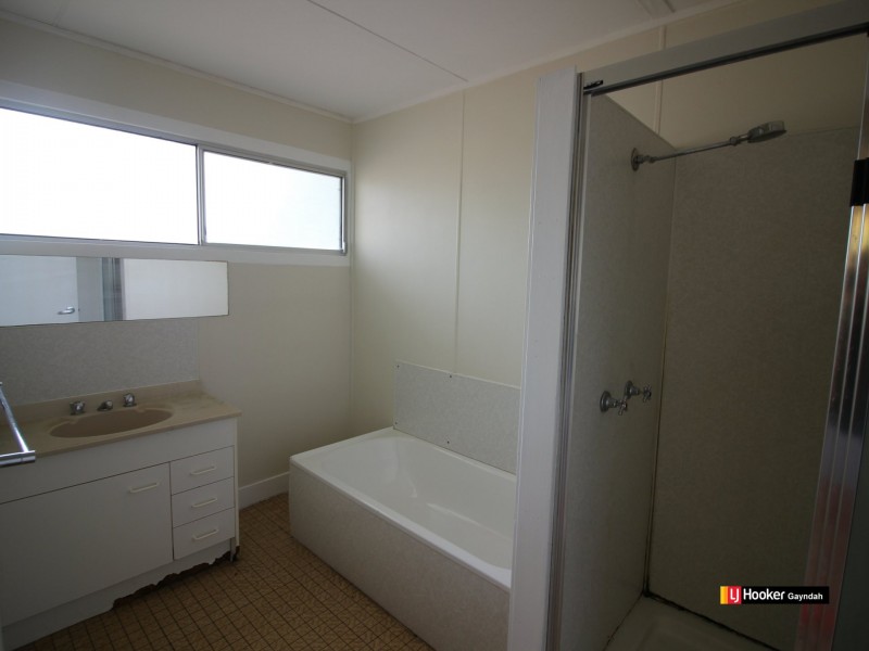 8 Carey Street, Gayndah QLD 4625