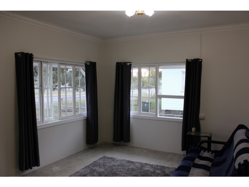 10 Walker Street, Gayndah QLD 4625