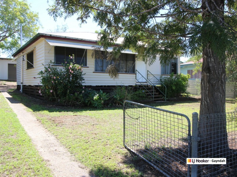 7 Boyd  Street, Gayndah QLD 4625