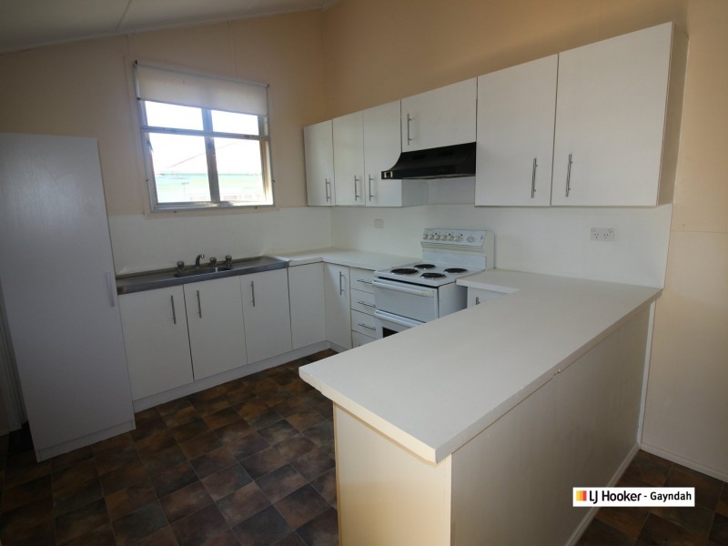 7 Boyd  Street, Gayndah QLD 4625