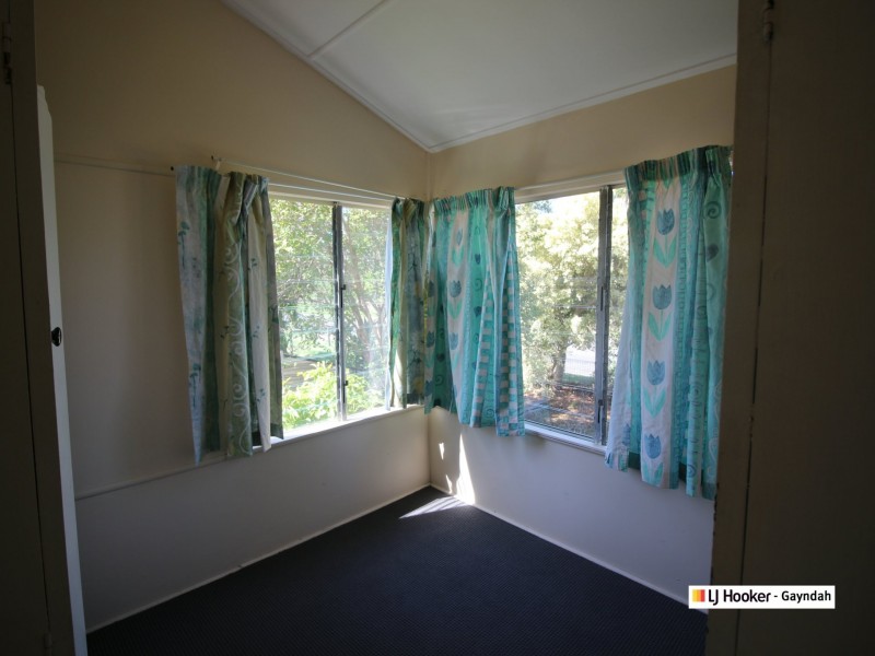 7 Boyd  Street, Gayndah QLD 4625