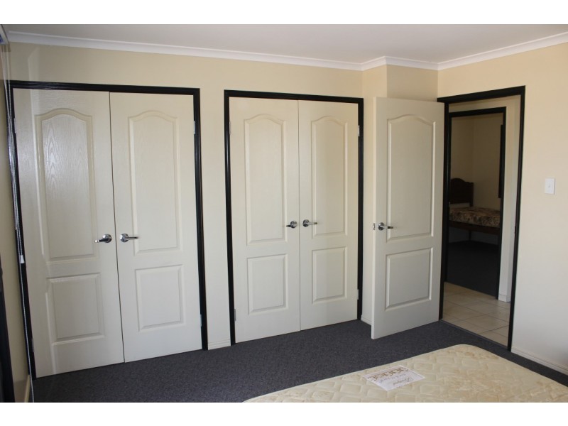 8 Leggett St, Gayndah QLD 4625