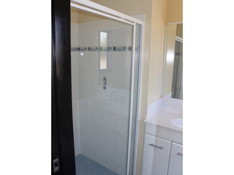 8 Leggett St, Gayndah QLD 4625