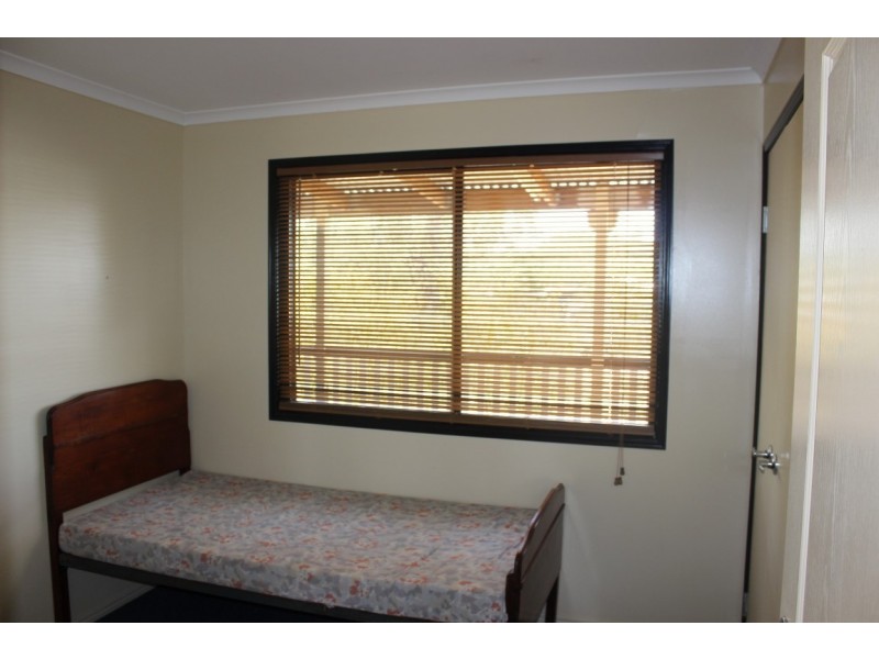 8 Leggett St, Gayndah QLD 4625