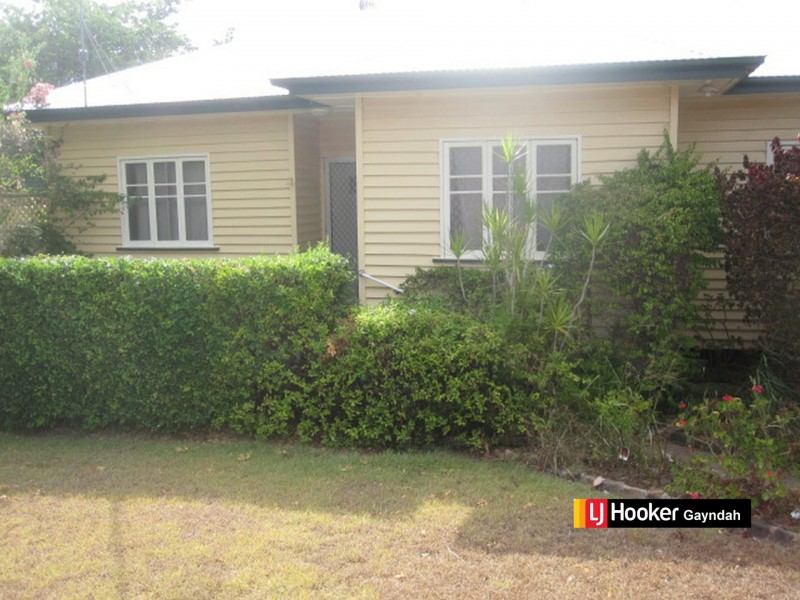 9 Station St, Gayndah QLD 4625