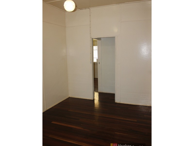 11 Arthur St, Gayndah QLD 4625