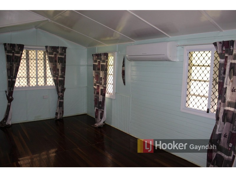 11 Arthur St, Gayndah QLD 4625