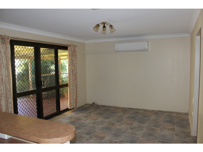 29 Maud Street, Gayndah QLD 4625