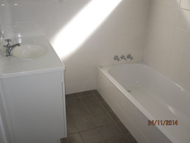 42 Porter St, Gayndah QLD 4625