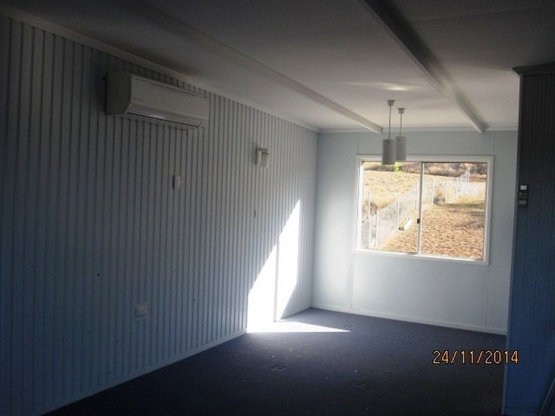 42 Porter St, Gayndah QLD 4625