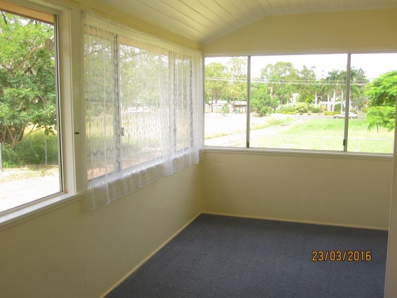 8 Pings Lane, Gayndah QLD 4625