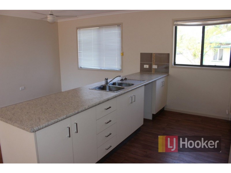 14 Boorunbeh St, Gayndah QLD 4625