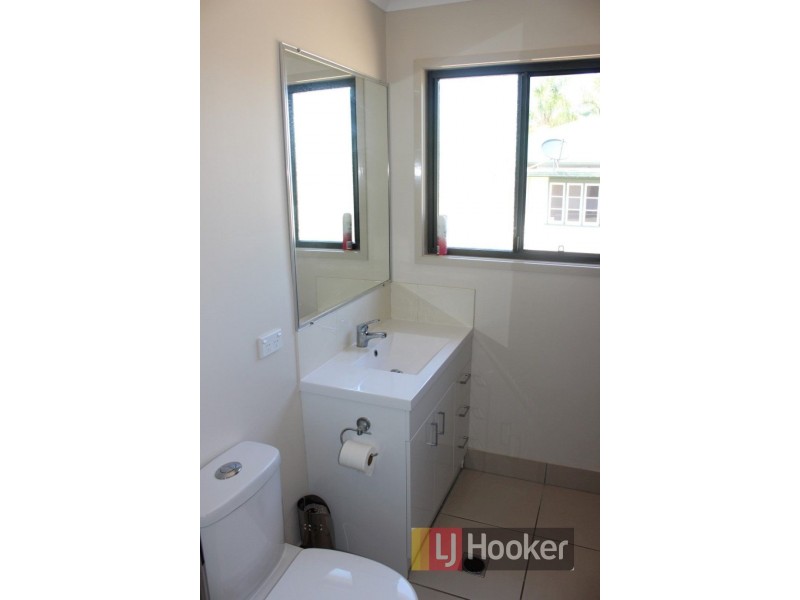 14 Boorunbeh St, Gayndah QLD 4625