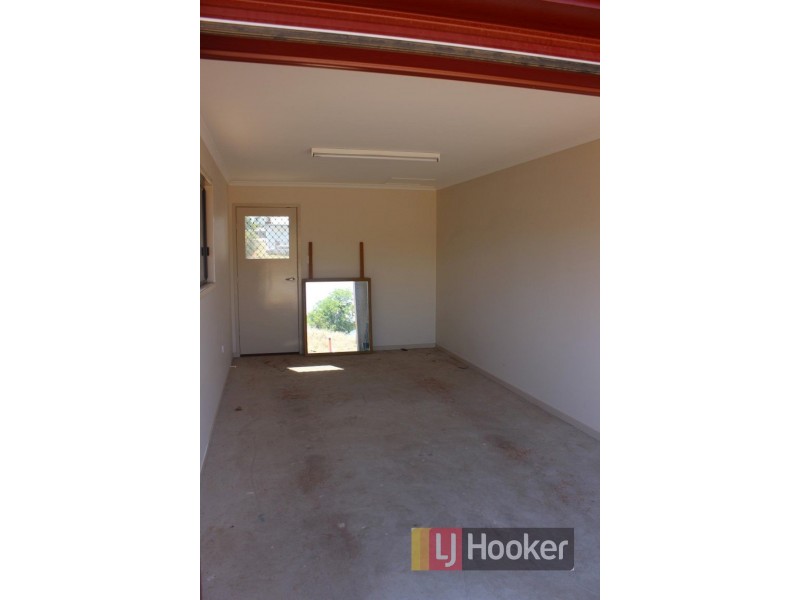 14 Boorunbeh St, Gayndah QLD 4625