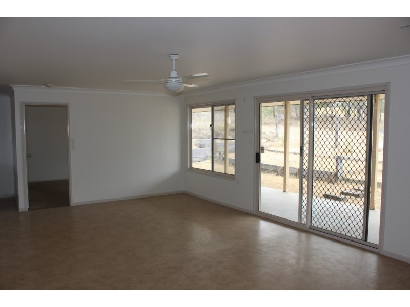 43 Oxford Street, Gayndah QLD 4625