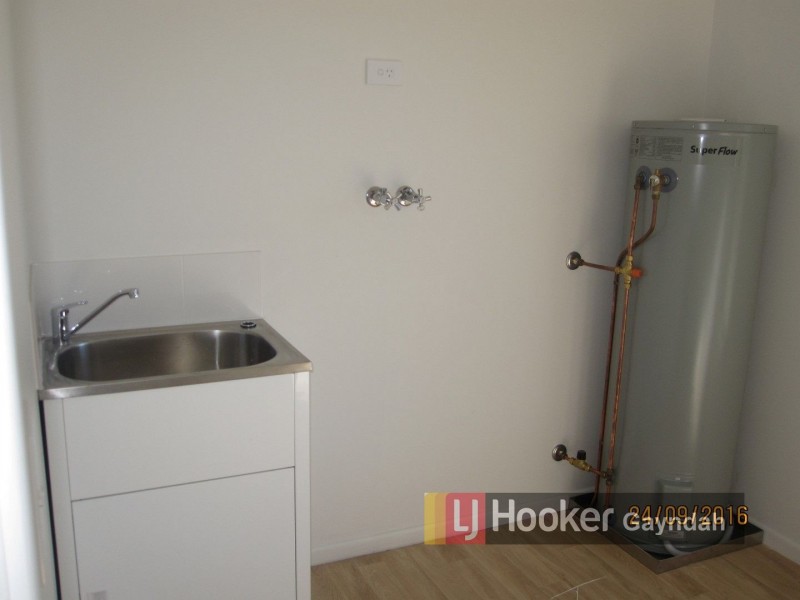 11 William Street, Wetheron QLD 4625