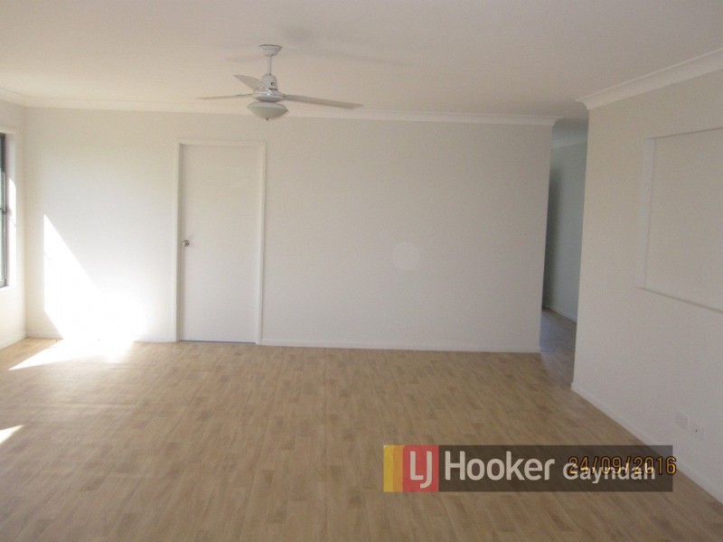 11 William Street, Wetheron QLD 4625