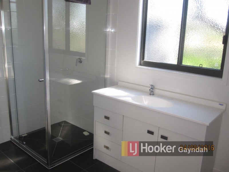 11 William Street, Wetheron QLD 4625