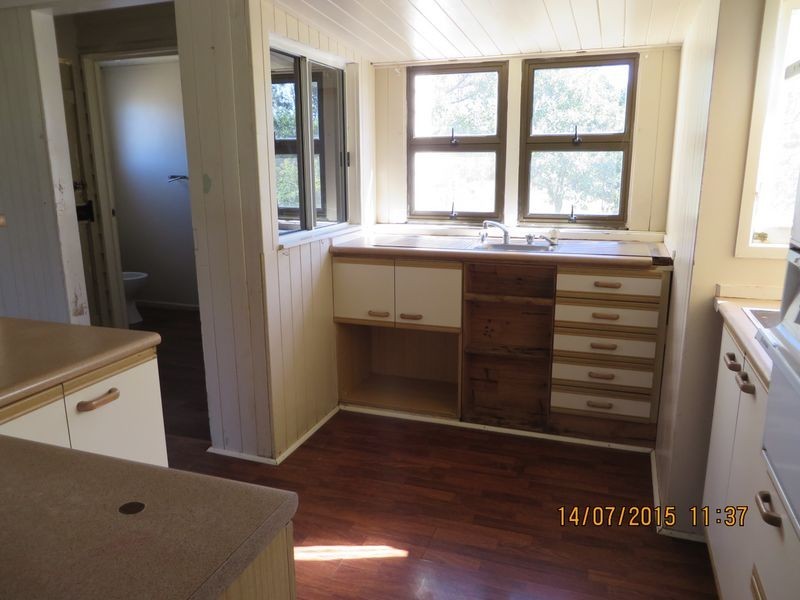 36 Warton Street, Gayndah QLD 4625