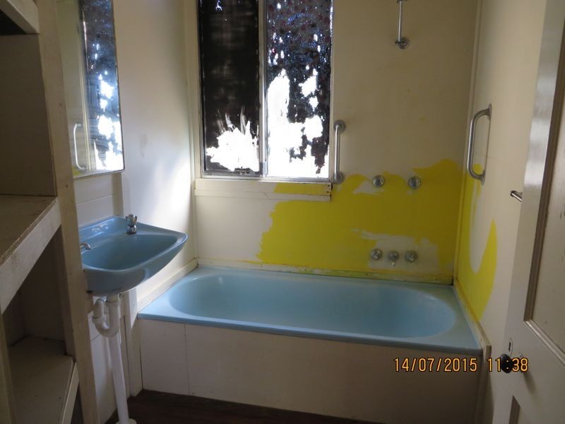 36 Warton Street, Gayndah QLD 4625